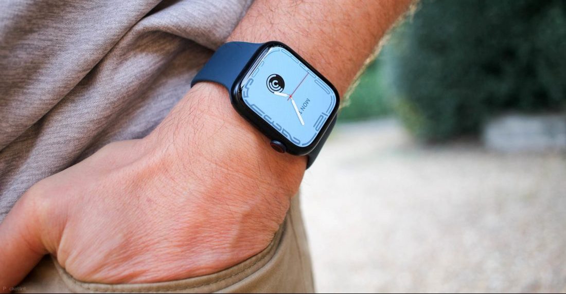 Recenze chytrých hodinek Apple Watch Series 7